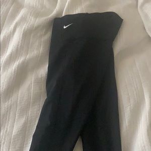Nike high rise cropped yoga pants